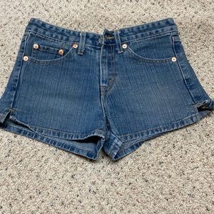 Levi Jeans size 7 juniors Jean shorts